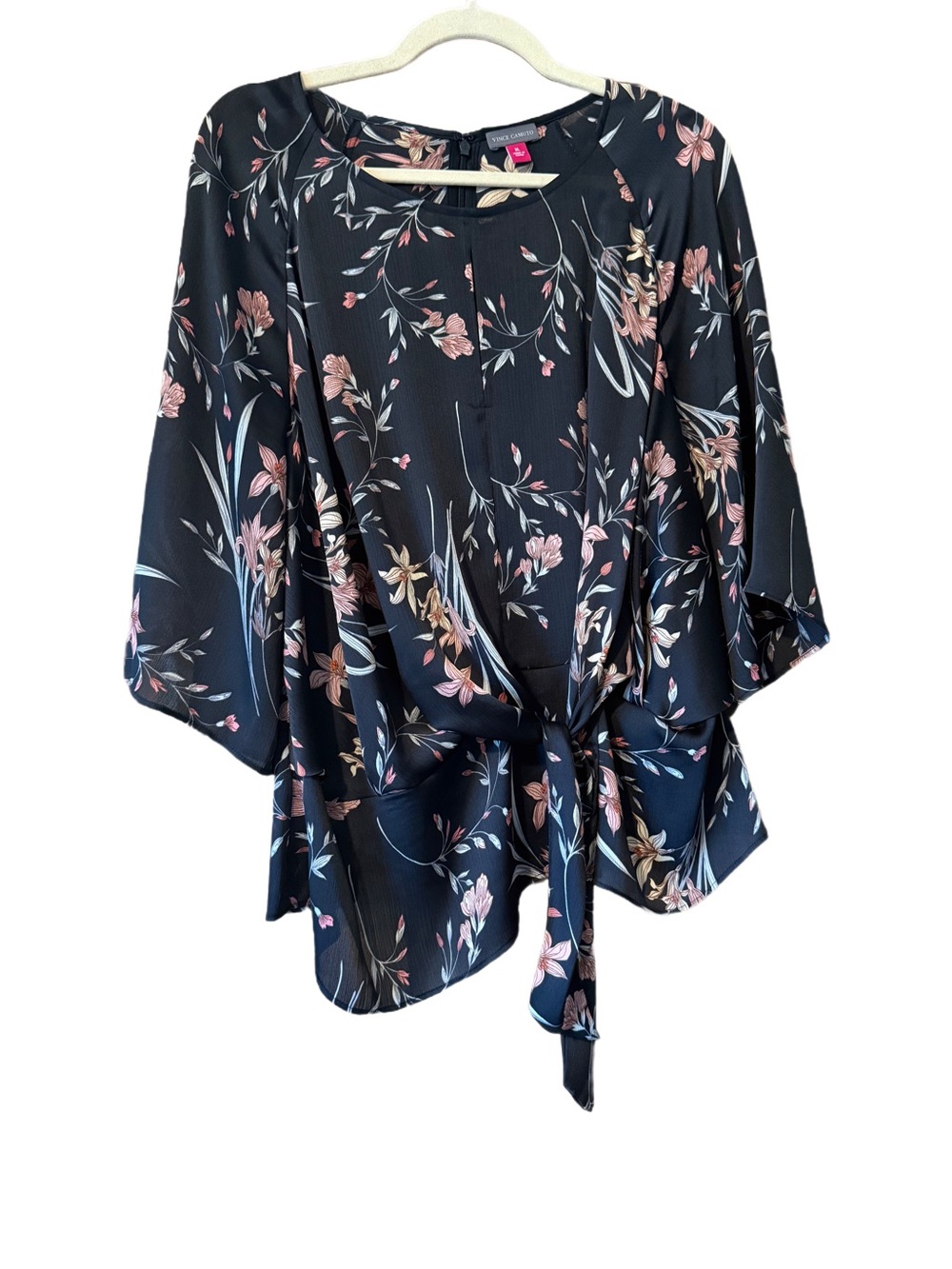 Vince Camuto Black Floral Tie-Waist Blouse